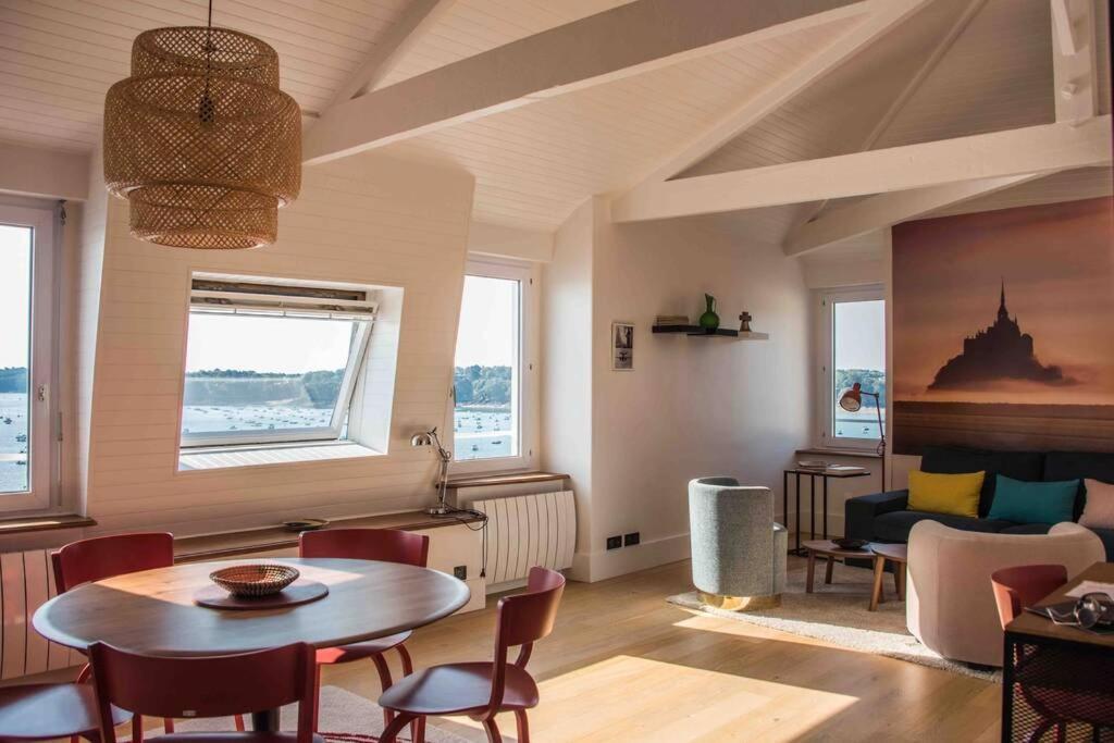 Dinard, Tres Bel Appartement***** Avec Vue Sur Mer Екстериор снимка