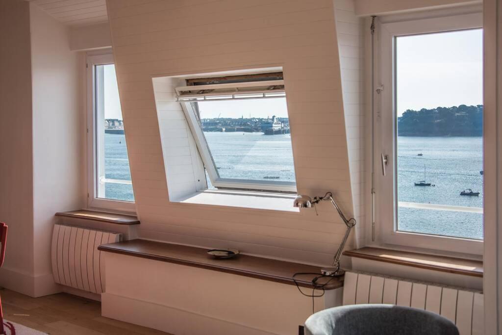 Dinard, Tres Bel Appartement***** Avec Vue Sur Mer Екстериор снимка